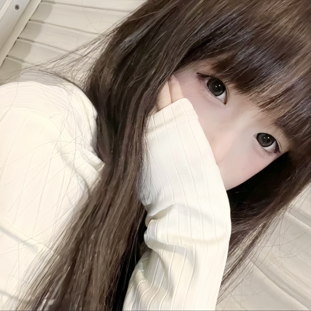 捂嘴甜妹女生头像
