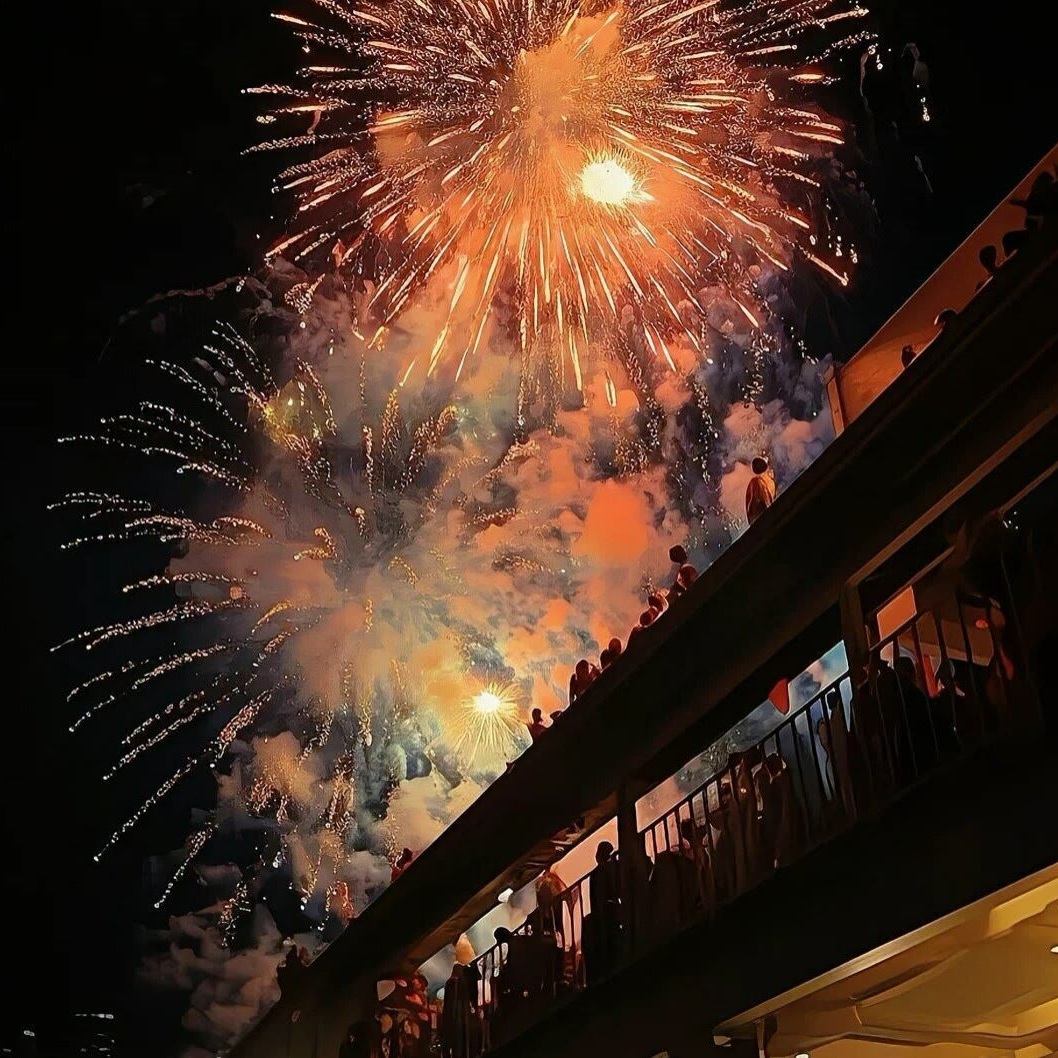 新年烟花朋友圈背景图
