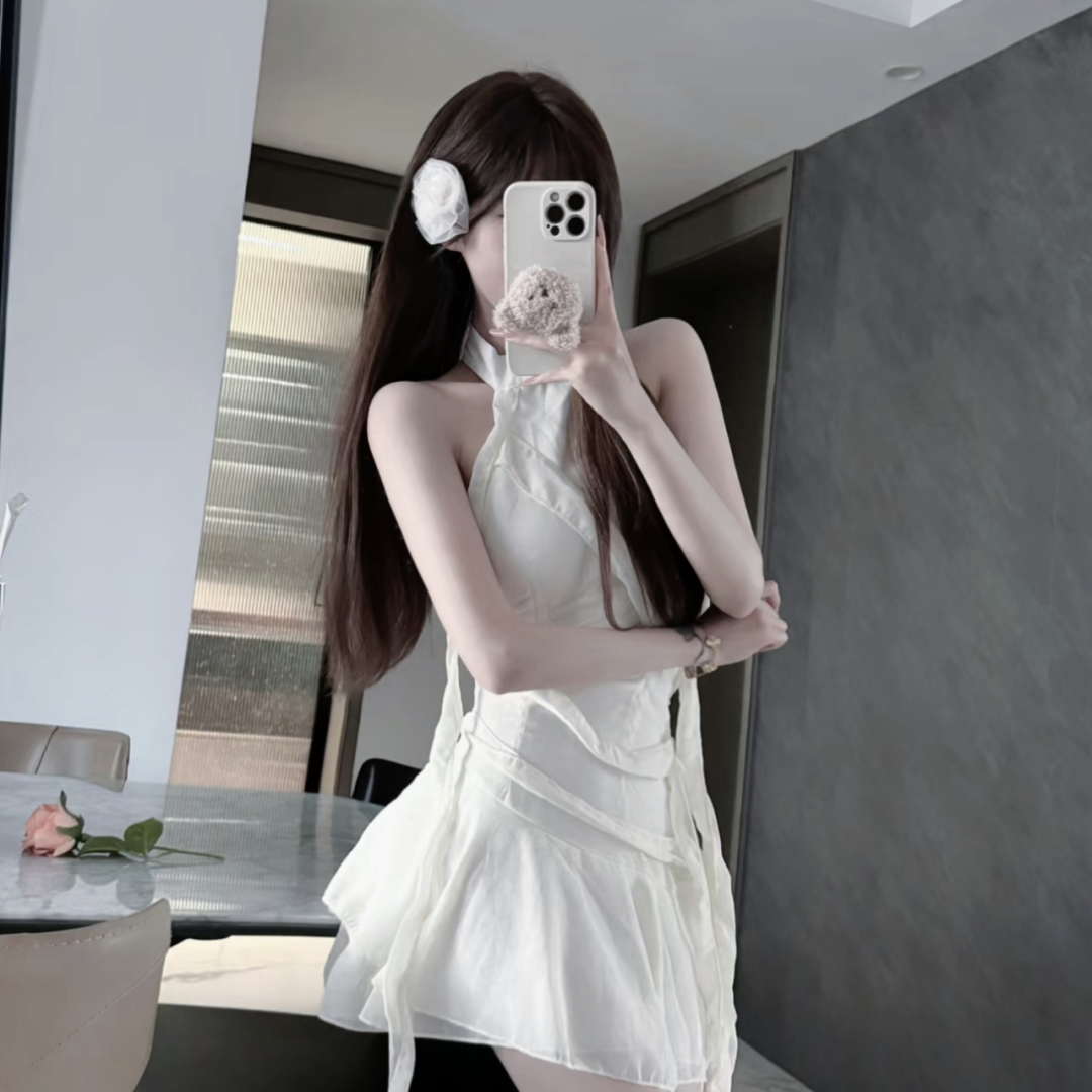 自拍手机温柔女生头像