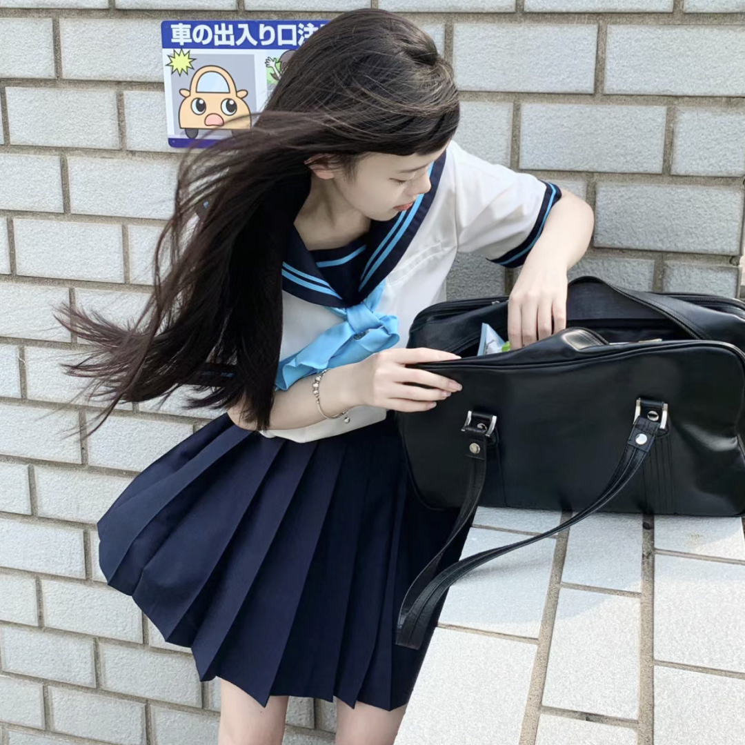 学院风女生头像