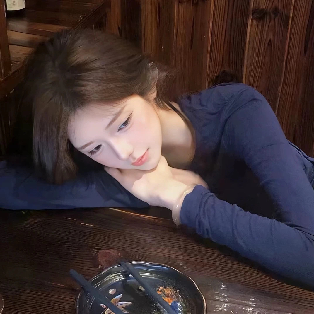 纯欲女生头像