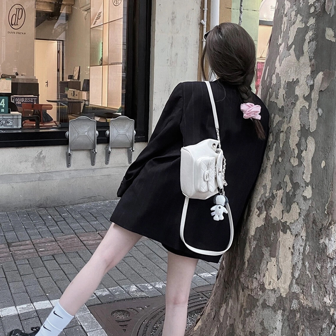 甜妹背影不露脸女生头像