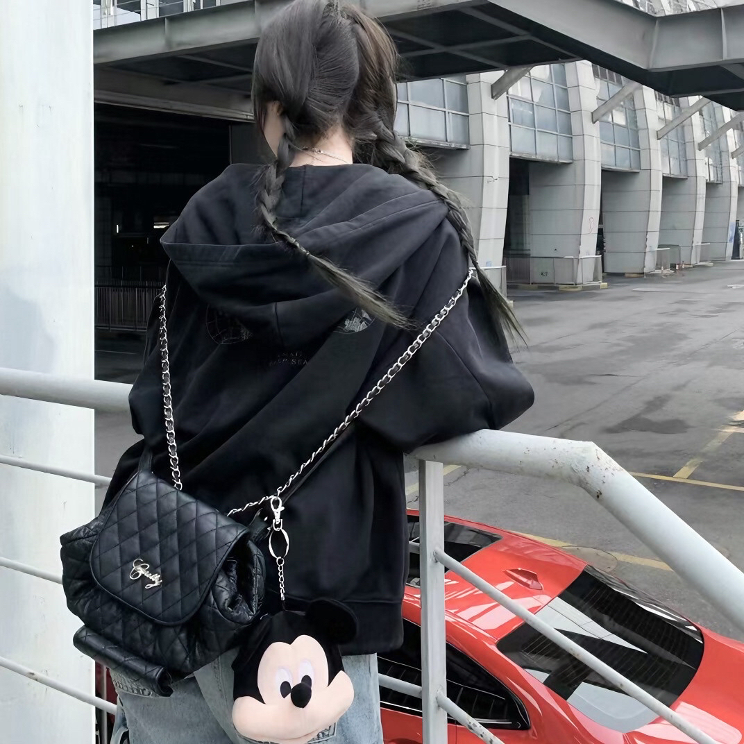 甜妹背影不露脸女生头像