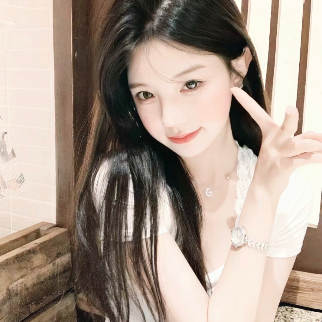 剪刀手甜妹女生头像