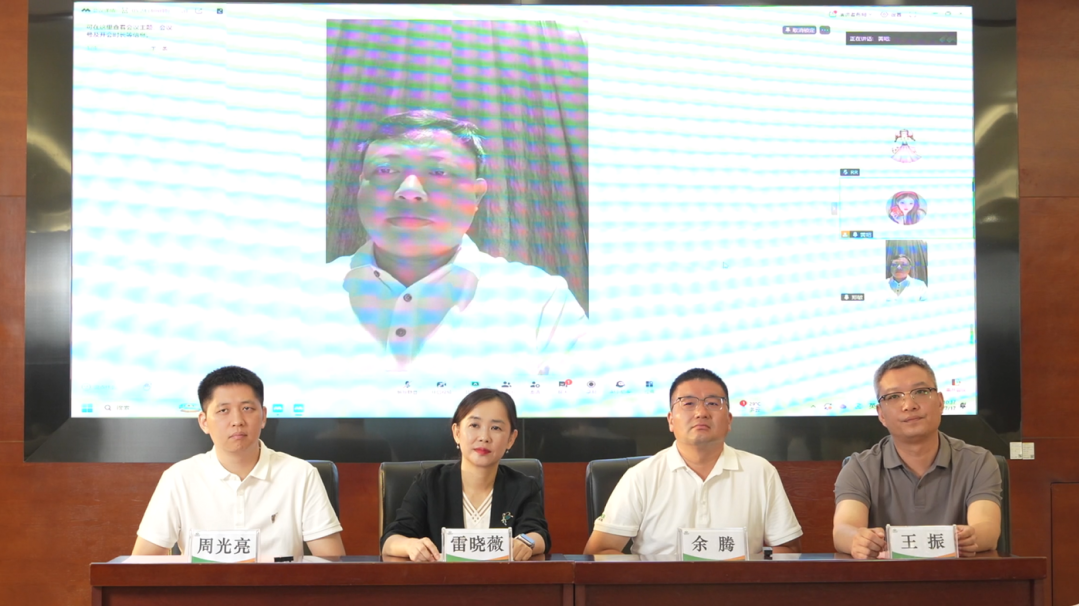 风雨护“种”·同心共兴——受灾猪场种源复苏公益直播周圆满完成